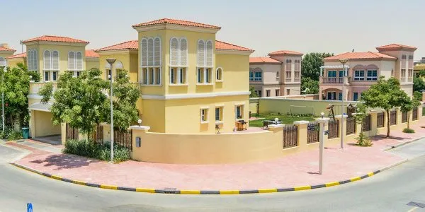 Jumeirah Village Triangle № 1