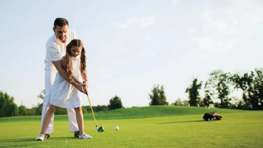 Villa de 4 chambres à Dubai, UAE No. 2392