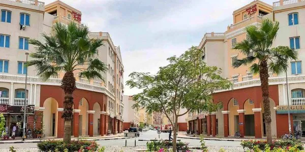 Дубай Интернейшнл Сити (Dubai International City) № 12